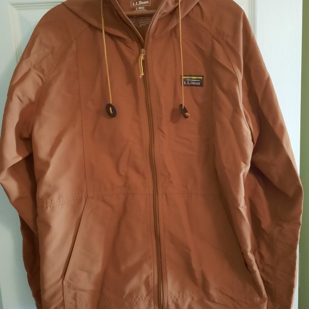 Men's LL Bean zip Adirondack windbreaker hooded jacket